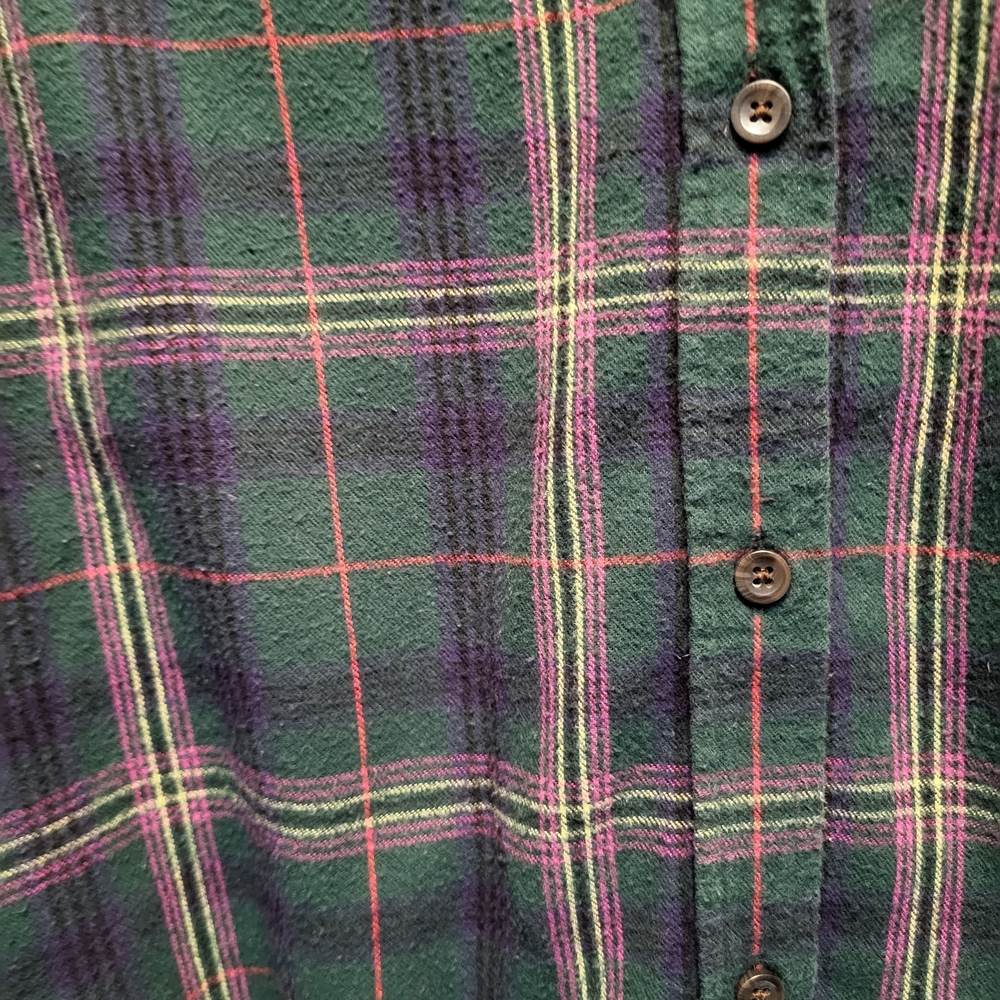 L.L. Bean Women's Green Scotch Plaid Flannel Shirt, Relaxed - Size M - Picture 8 of 8